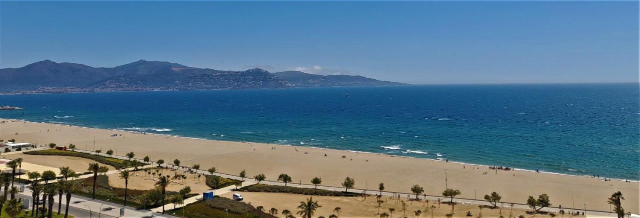 Con Magnificas Vistas Al Mar - Wifi Gratis Empuriabrava